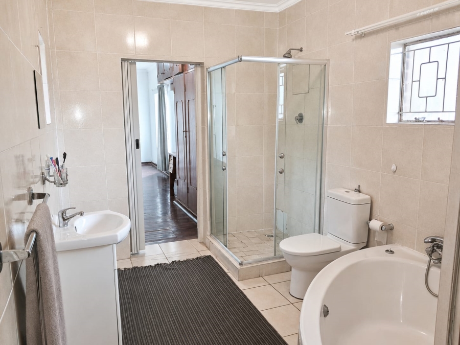5 Bedroom Property for Sale in St Helena Free State